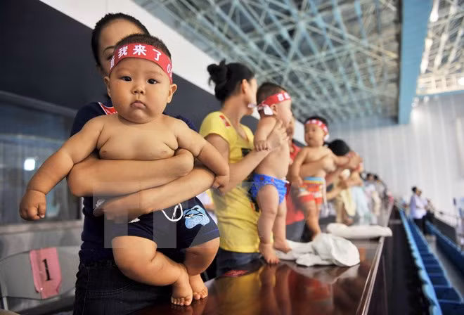 dan so trung quoc se dat 1 42 ty nguoi vao nam 2020