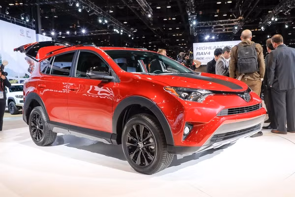 phien ban ham ho nhat tu truoc den nay cua toyota rav4 ra mat