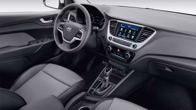 sedan co nho hyundai accent 2018 lo dien som