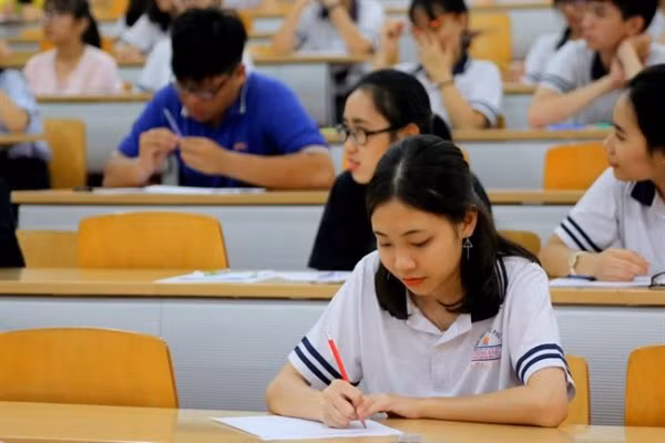 Tăng mức cho vay đối với học sinh, sinh viên lên 4 triệu đồng/tháng