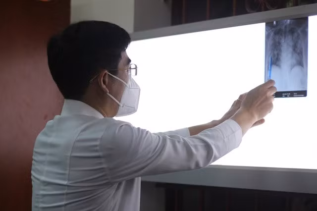 Điều trị các triệu chứng thường gặp hậu COVID-19 như thế nào?