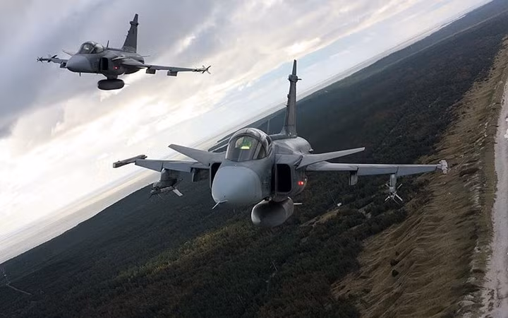 sieu tiem kich jas 39 gripen canh chim la day uy dung