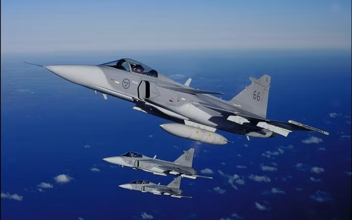 sieu tiem kich jas 39 gripen canh chim la day uy dung