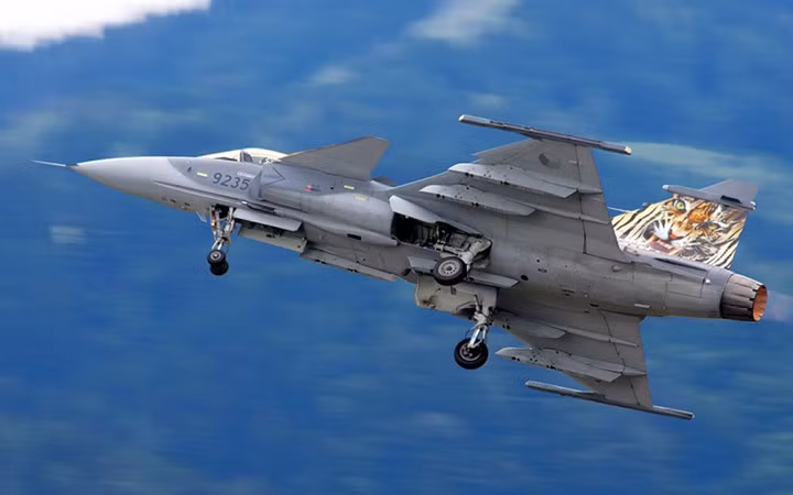 sieu tiem kich jas 39 gripen canh chim la day uy dung