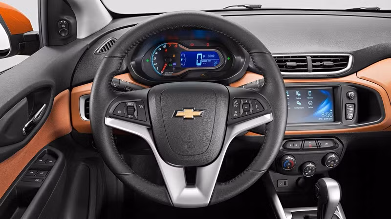 chevrolet ra mat xe crossover lai hatchback gia re moi