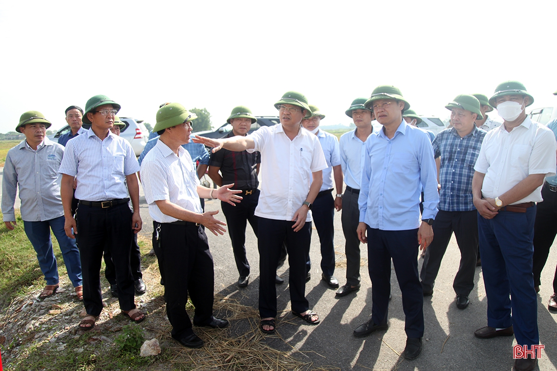 Xây dựng khu tái định cư dự án cao tốc Bắc - Nam ở Hà Tĩnh phải sát thực tế, tránh lãng phí