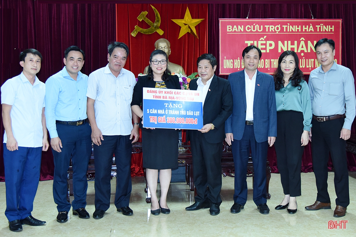 Các cơ quan, doanh nghiệp tỉnh Bà Rịa - Vũng Tàu hỗ trợ Hà Tĩnh 15 căn nhà tránh trú bão lụt
