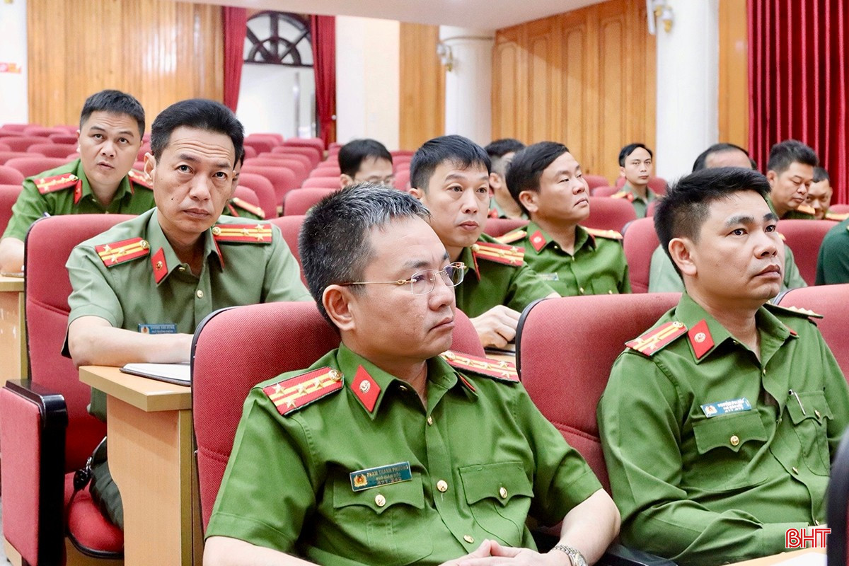 Hội nghị được tổ chức theo hình thức trực tuyến.