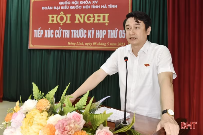 Cử tri TX Hồng Lĩnh đề nghị tăng cường đấu tranh, phòng chống tham nhũng 