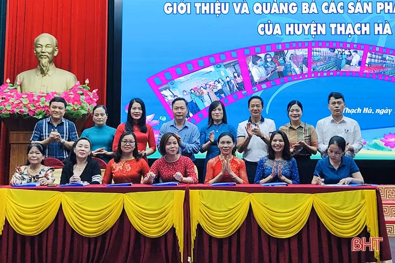 Hơn 600 phụ nữ Thạch Hà tham gia ngày hội phụ nữ khởi nghiệp