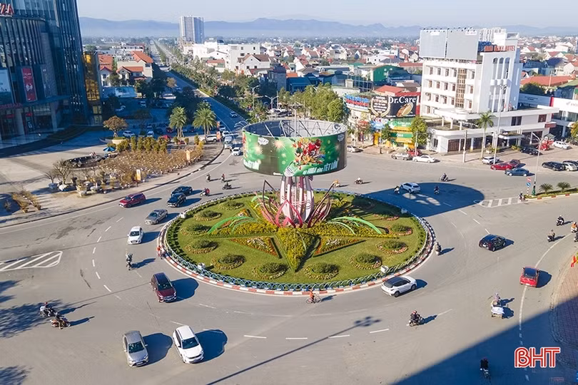 Quản lý, khai thác hiệu quả “kinh tế vỉa hè” đô thị ở Hà Tĩnh