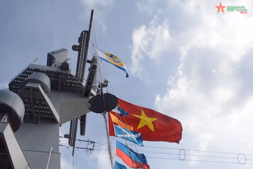 Chiến hạm Việt Nam khẳng định trình độ, năng lực trên trường quốc tế