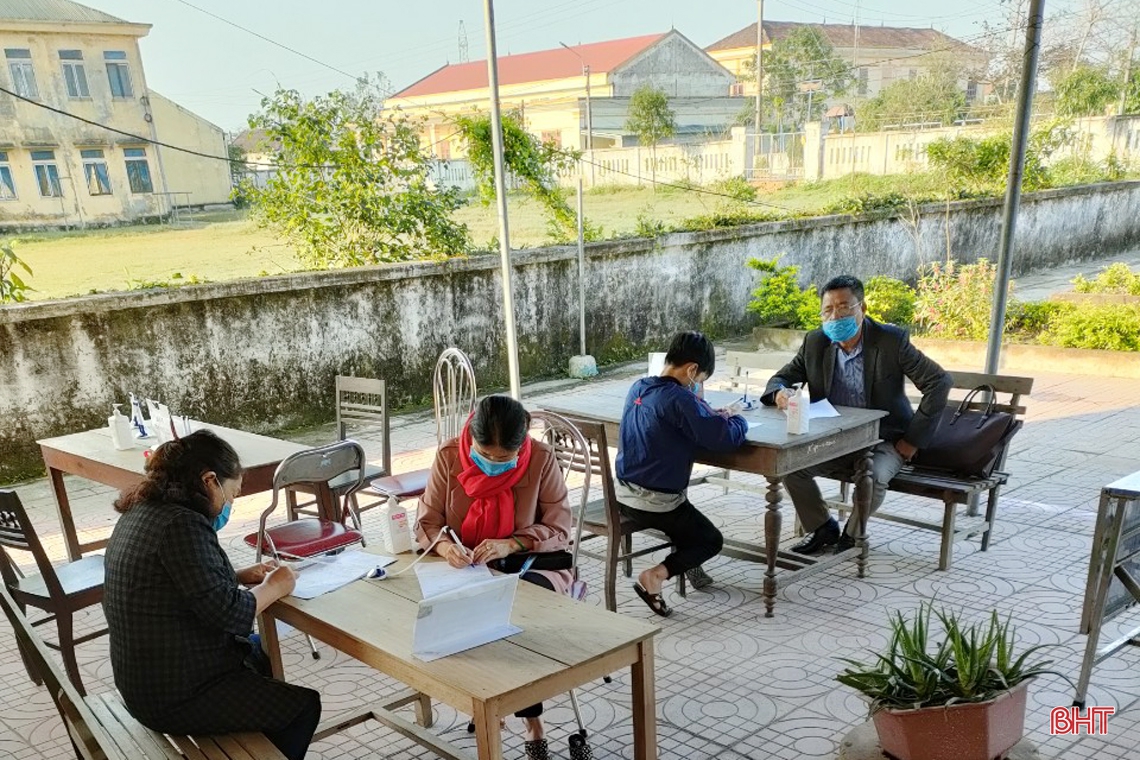 “Vắc-xin ý thức” vẫn là quan trọng nhất trong công tác phòng, chống dịch Covid-19