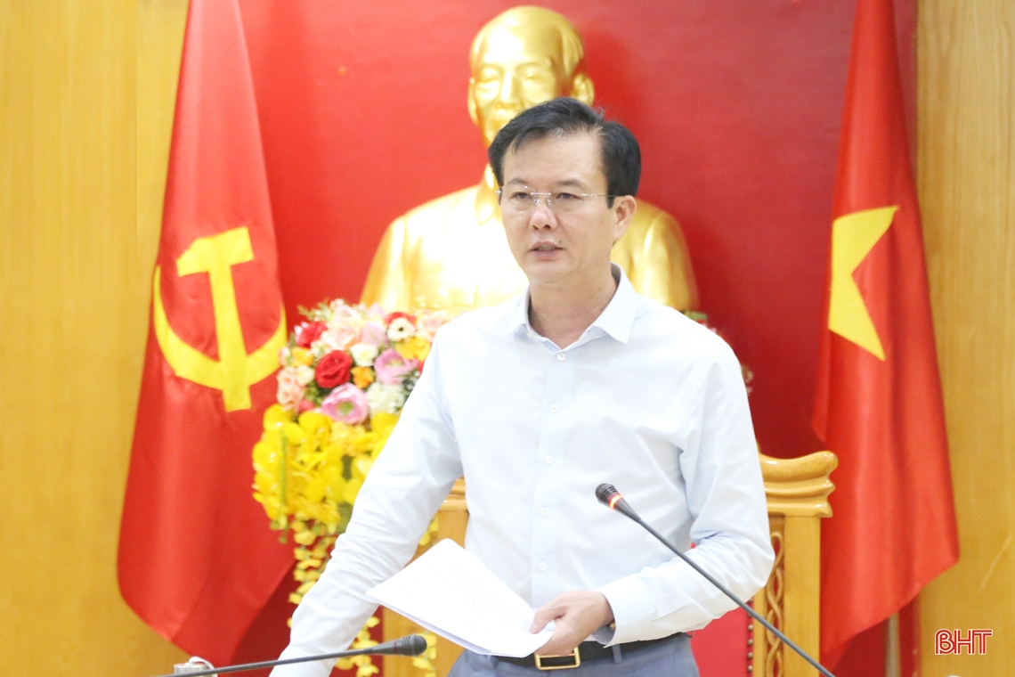 Hà Tĩnh cam kết tạo thuận lợi cho doanh nghiệp thực hiện thủ tục đầu tư