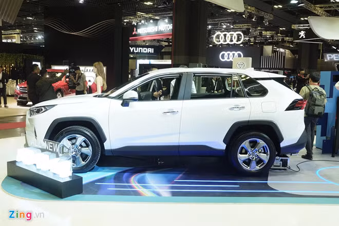 Chi tiết Toyota RAV4 2019 vừa ra mắt Đông Nam Á