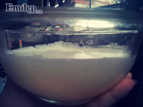 Làm bánh bông lan nở xốp, mềm thơm y như ngoài hàng