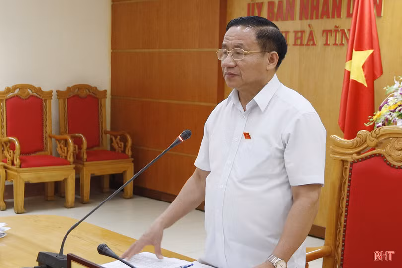 Thẩm tra các nội dung về lĩnh vực nội vụ trình Kỳ họp thứ 18 HĐND tỉnh Hà Tĩnh ảnh 7 Thẩm tra các nội dung về lĩnh vực nội vụ trình Kỳ họp thứ 18 HĐND tỉnh Hà Tĩnh