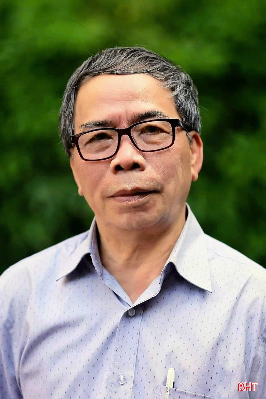 Nhà văn Đức Ban.