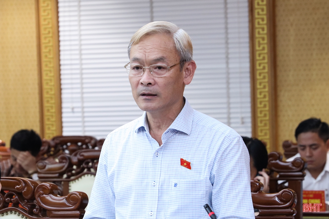 Chủ tịch Quốc hội Vương Đình Huệ làm việc với Ban Thường vụ Tỉnh ủy Hà Tĩnh