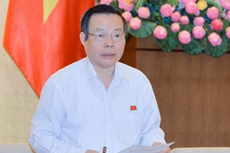 Phó Chủ tịch Quốc hội Phùng Quốc Hiển (Ảnh: Quốc hội) luat quy hoach khong som duoc thong qua se lo co hoi cua dat nuoc