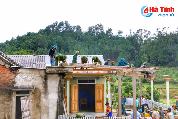 chung tay khac phuc hau qua con bao so 10