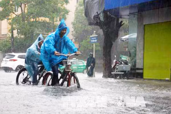 bac trung bo ngay nang nam bo va tay nguyen mua to