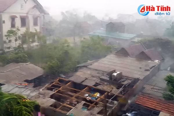 hinh anh thiet hai ban dau do bao so 10 tai ha tinh