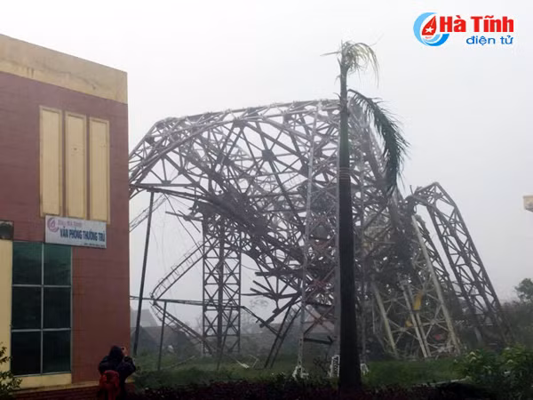 hinh anh thiet hai ban dau do bao so 10 tai ha tinh