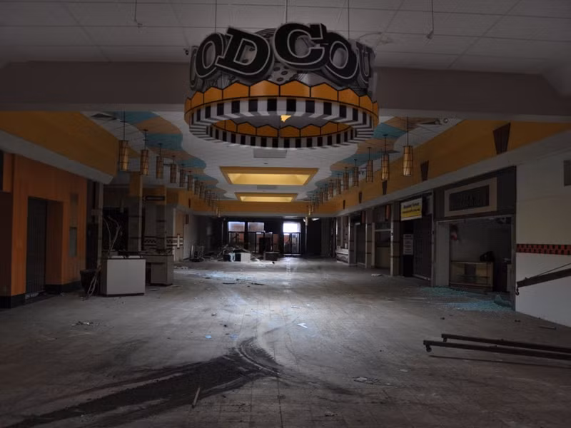 ngay tan cua cac cua hang ban le tai my