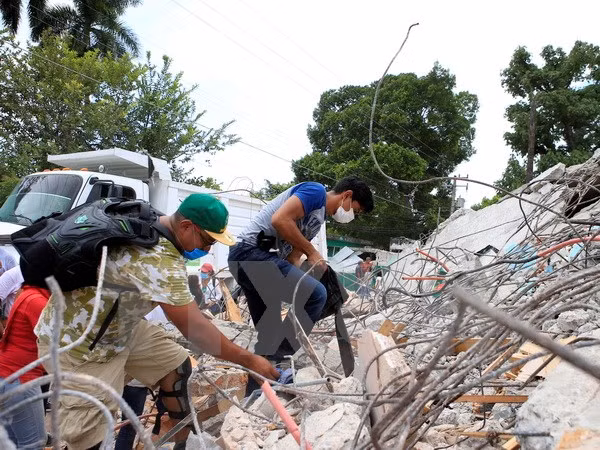 so nguoi thiet mang trong vu dong dat tai mexico len toi 273 nguoi
