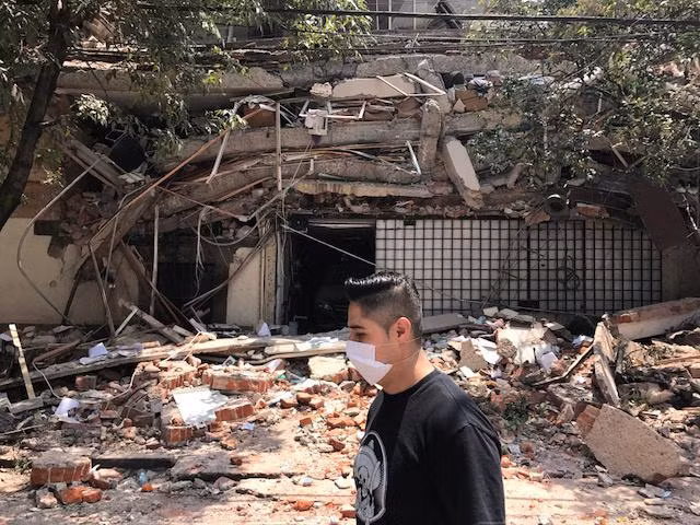 hien truong tan hoang sau dong dat khien 149 nguoi thiet mang o mexico