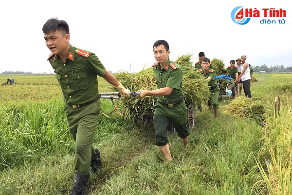 cong an tp ha tinh tao chuyen bien trong hoc tap va lam theo guong bac