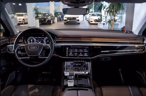 Audi A8L 2022 chính thức ra mắt tại Việt Nam, cạnh tranh S-Class
