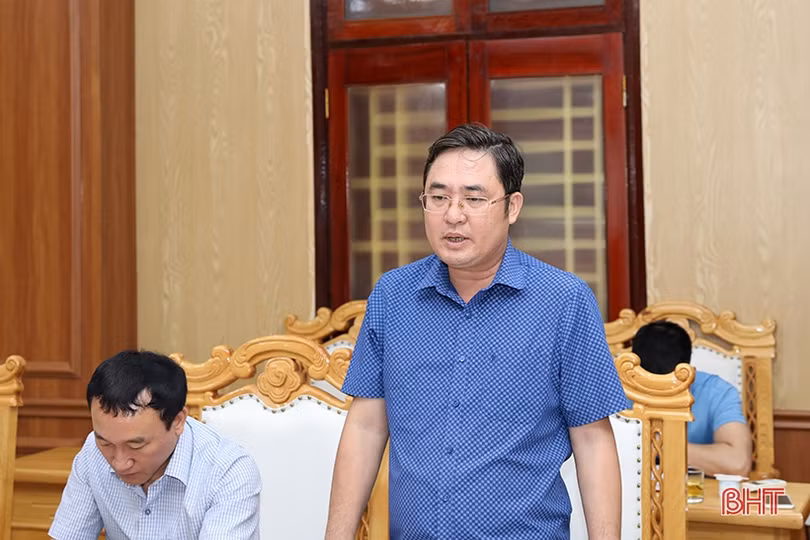 Thảo luận, góp ý về các chính sách dự kiến được ban hành tại Kỳ họp thứ 8
