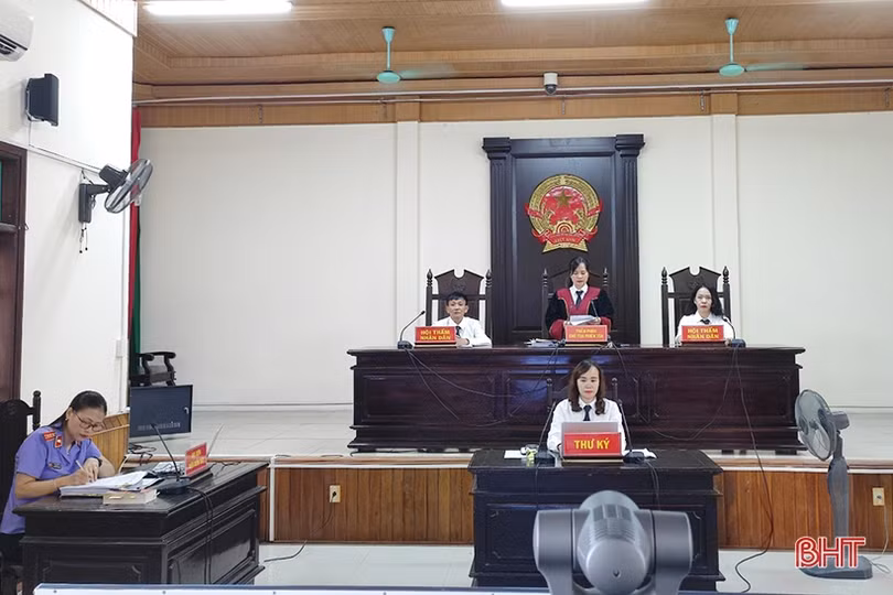 Hà Tĩnh tổ chức phiên tòa trực tuyến liên tỉnh đầu tiên trên cả nước