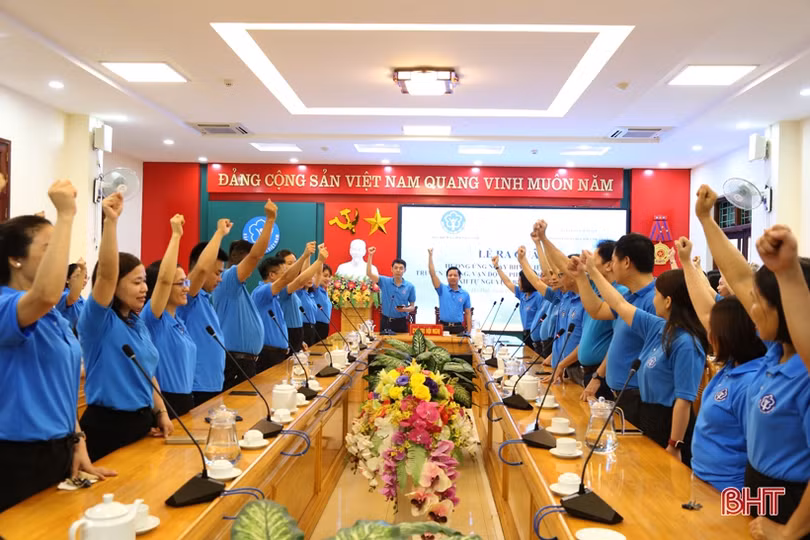 Hà Tĩnh truyền thông vận động phát triển người tham gia BHXH tự nguyện, BHYT hộ gia đình