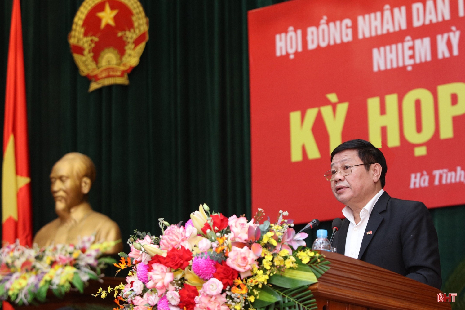 Ngành LĐ-TB&XH lý giải việc chậm chi trả chế độ cho người có công 