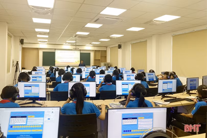 Mềm hóa công tác tuyên truyền, đưa pháp luật đến gần với người dân