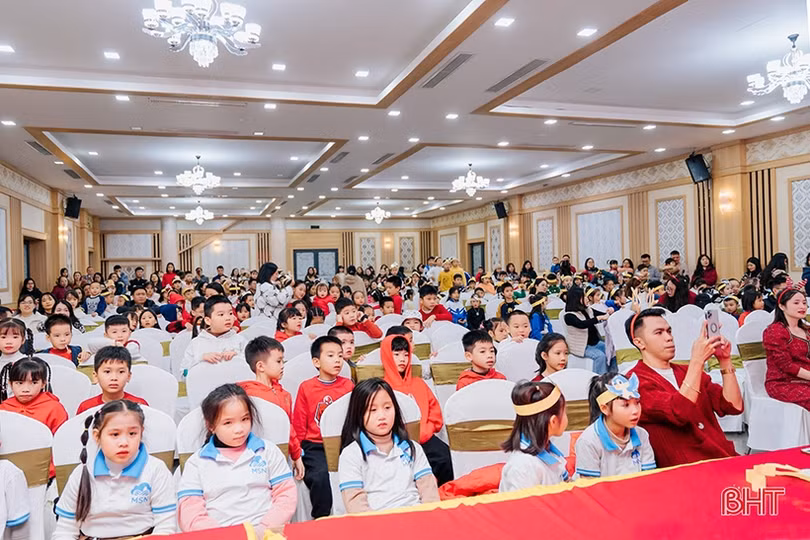 Grateful Christmas - buổi hòa nhạc từ thiện tiếng Anh ý nghĩa do học sinh Trung tâm Anh ngữ MSN thể hiện