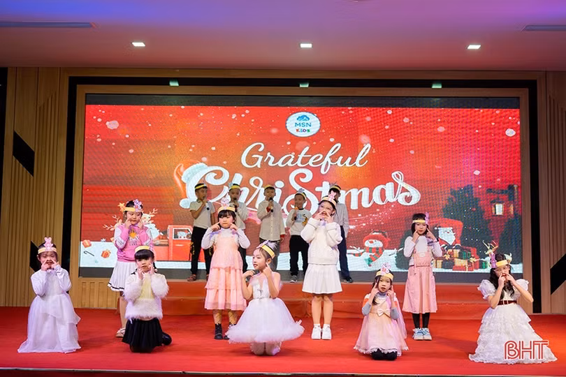 Grateful Christmas - buổi hòa nhạc từ thiện tiếng Anh ý nghĩa do học sinh Trung tâm Anh ngữ MSN thể hiện
