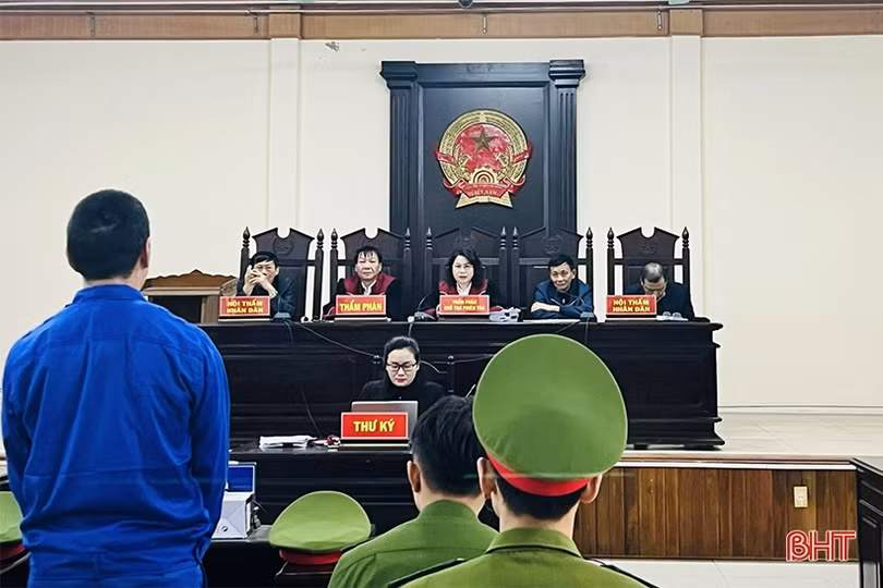 Vận chuyển thuê ma tuý, một đối tượng bị tuyên án tử