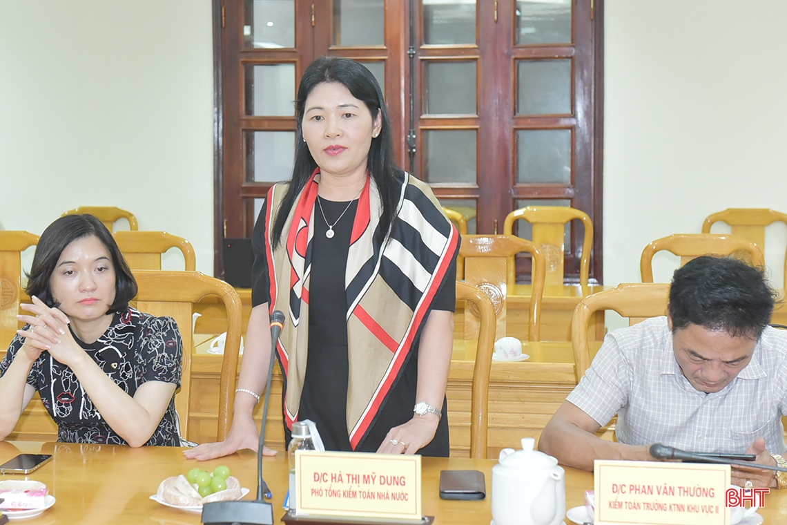 Kiểm toán Nhà nước và Vietcombank tổ chức nhiều hoạt động nhân ái tại Hà Tĩnh