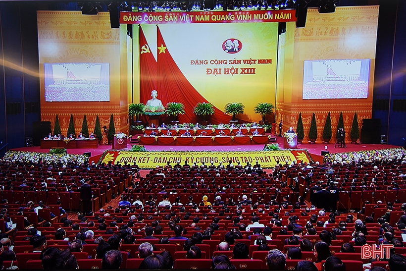 Khai mạc trọng thể Đại hội Đại biểu toàn quốc lần thứ XIII của Đảng