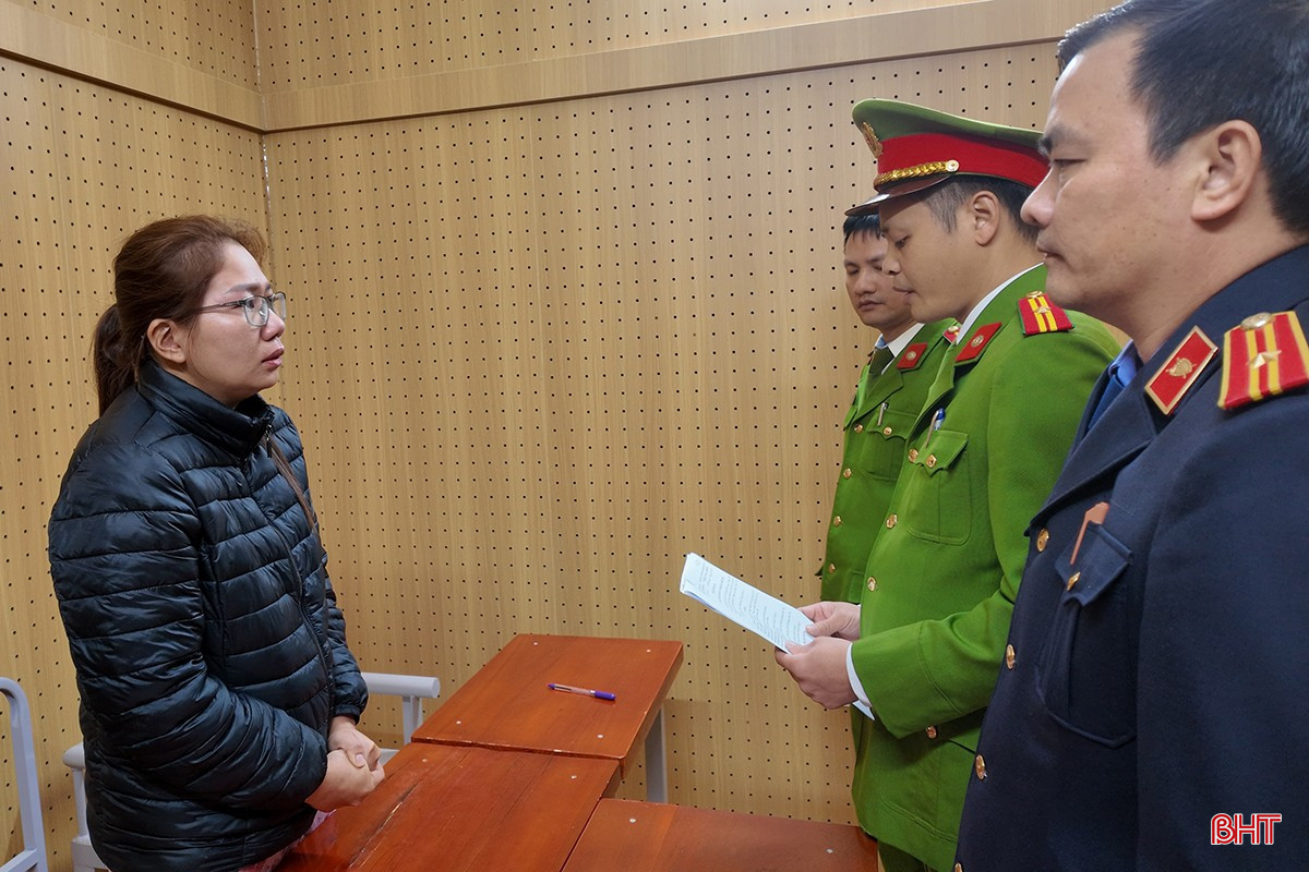 bqbht_br_tong-dat-quyet-dinh-khoi-to-bi-can-bat-bi-can-de-tam-giam-doi-voi-luong-tran-thuy-trang.jpg