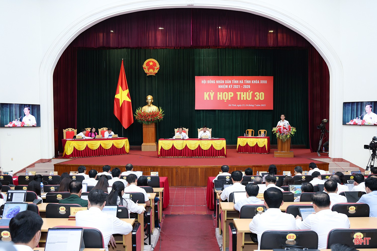 Toàn cảnh Kỳ họp thứ 30, HĐND tỉnh khoá XVIII.