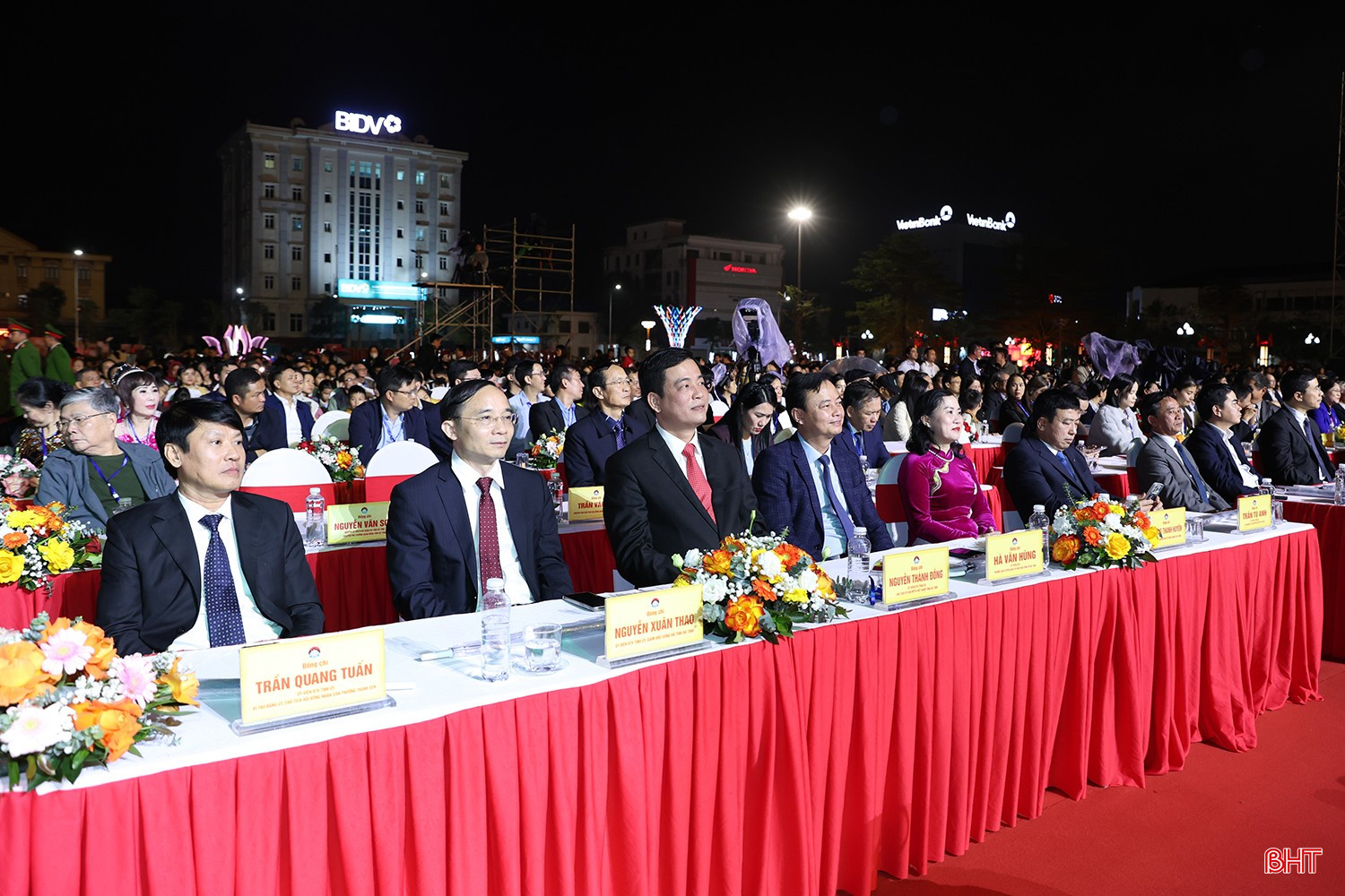 Đại biểu tham dự lễ kỷ niệm.