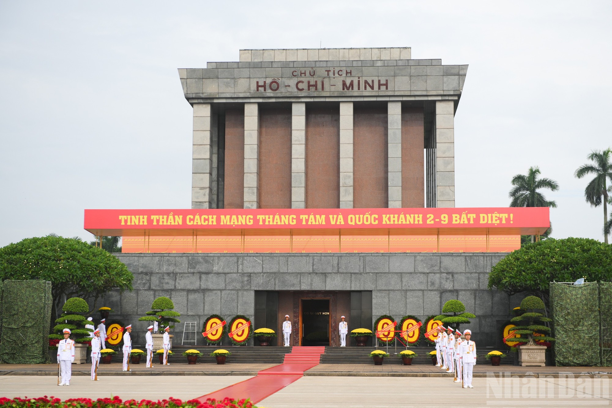 Quang cảnh Lăng Chủ tịch Hồ Chí Minh.