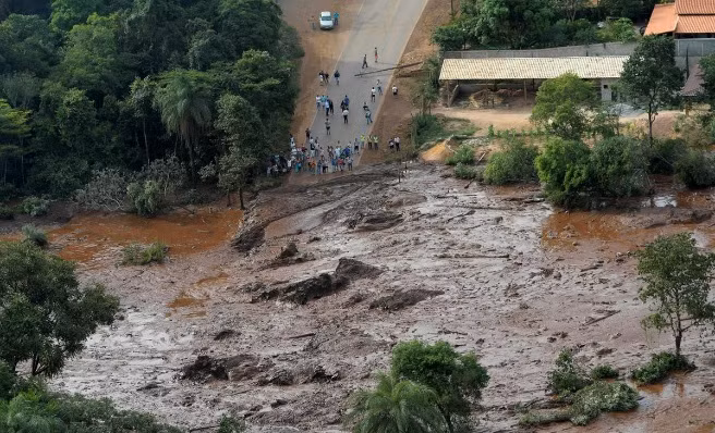 Ám ảnh hiện trường vỡ đập hồ chứa nước thải Brazil làm 200 người mất tích