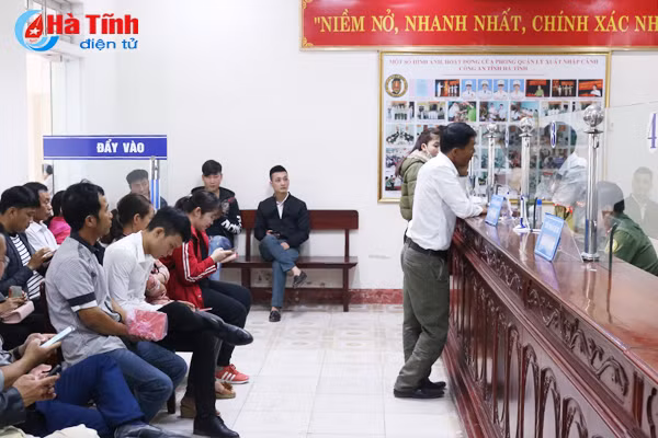10 ngay gan 1 500 ho so de nghi cap ho chieu