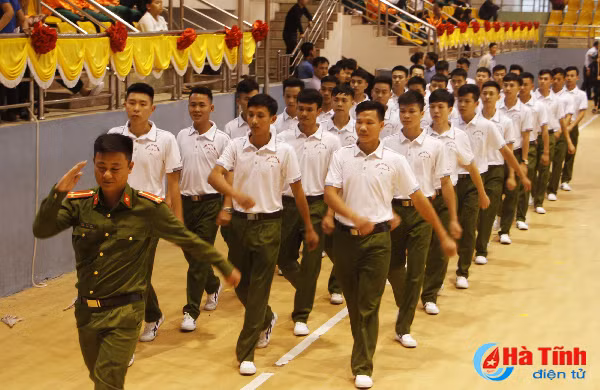 so duyet chuong trinh khai mac dai hoi tdtt toan tinh lan thu viii